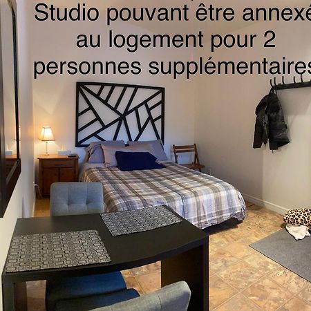 Logement 3 ,5 Entierement Prive Lac-Mégantic Kültér fotó